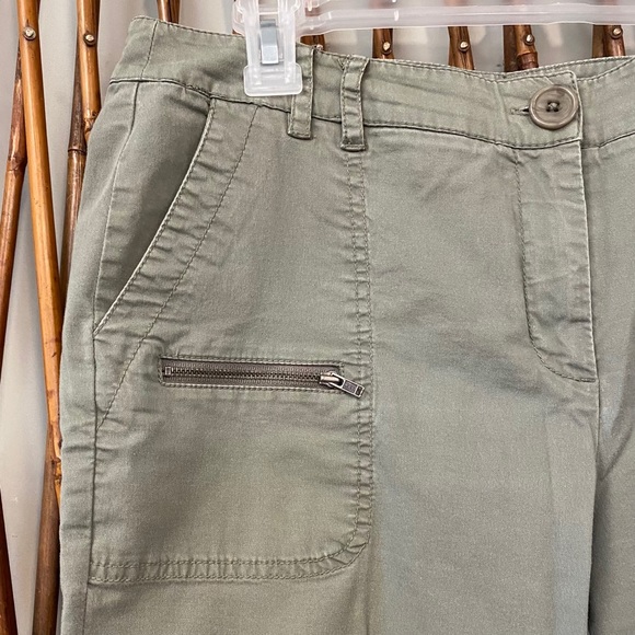Sage Green Cargo Capris/10 - Picture 3 of 16